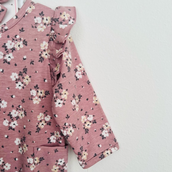 Nicole Miller Dusty Lilac Floral 2 Piece Footie Set Size 6-9 Months NWT - Picture 3 of 12